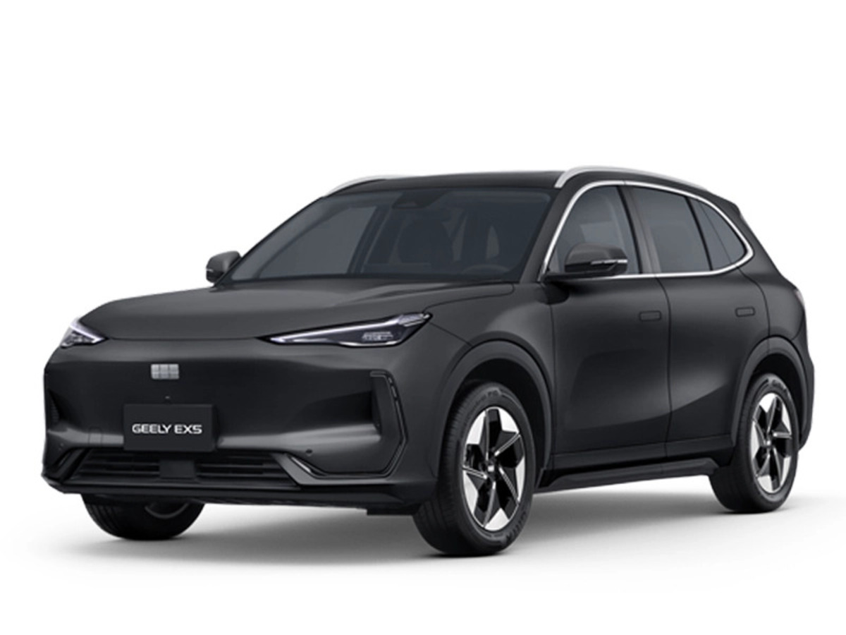 Nam Canh Thân 1980 ưu tiên chọn xe màu thuộc hành Thủy để gia tăng vận khí