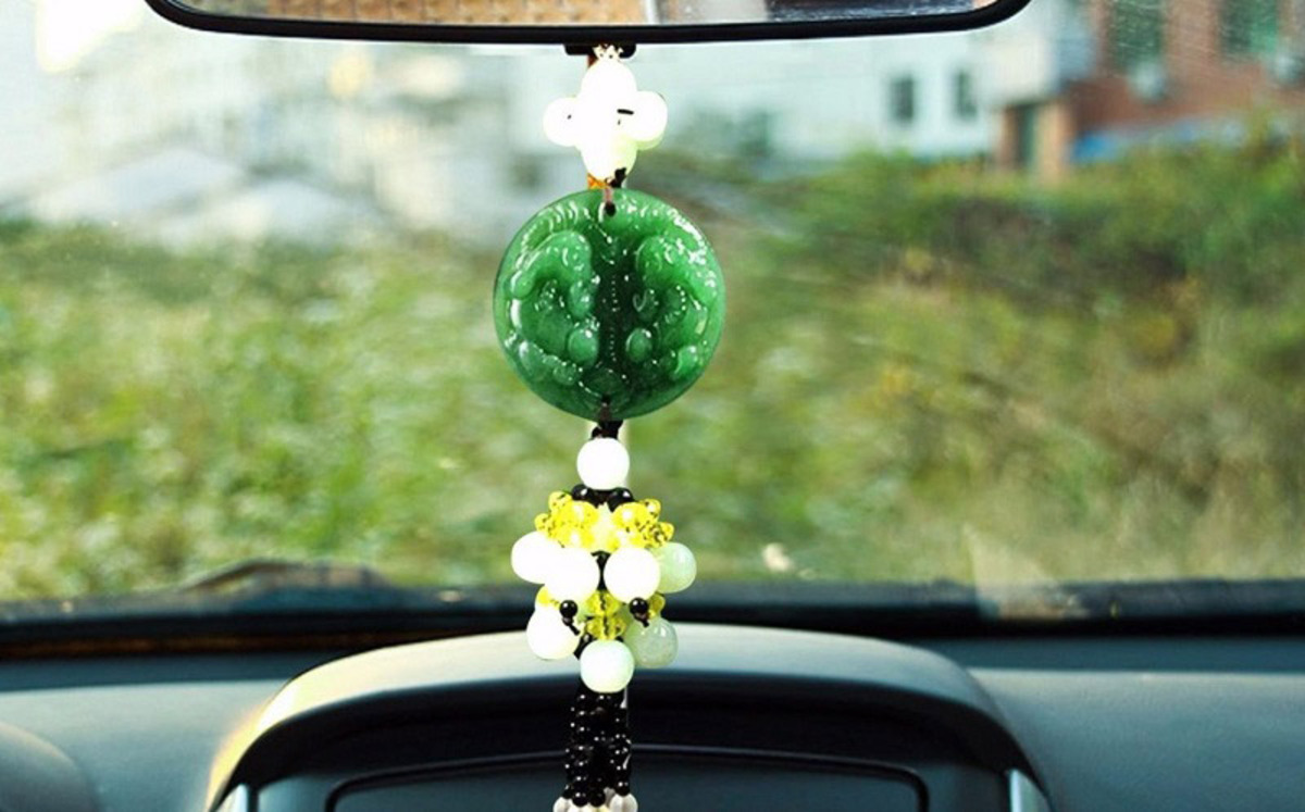 Cách hóa giải việc mua xe không hợp màu với tuổi 1978 