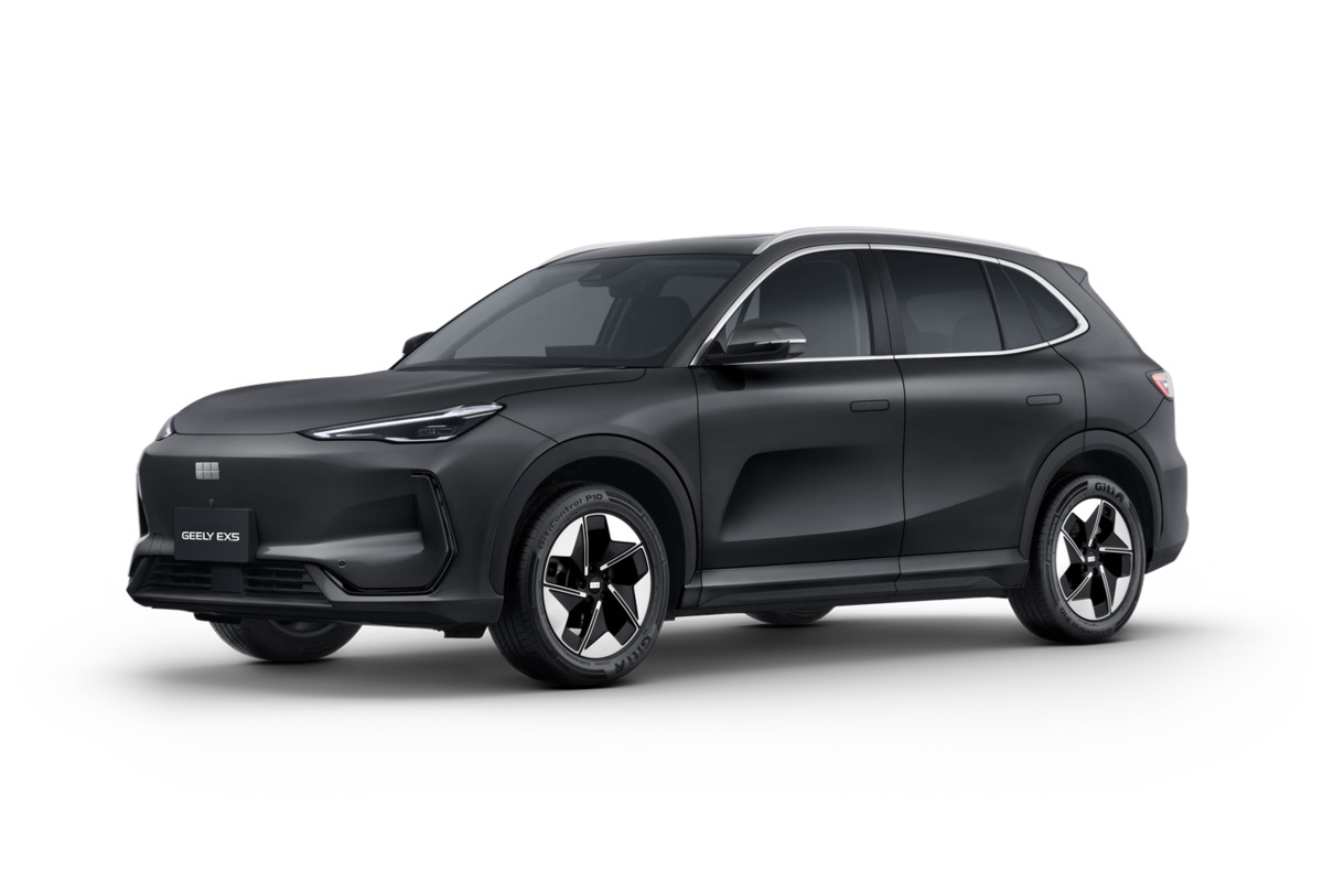 Geely EX5 đen giúp tăng vận khí và bình an trên hành trình