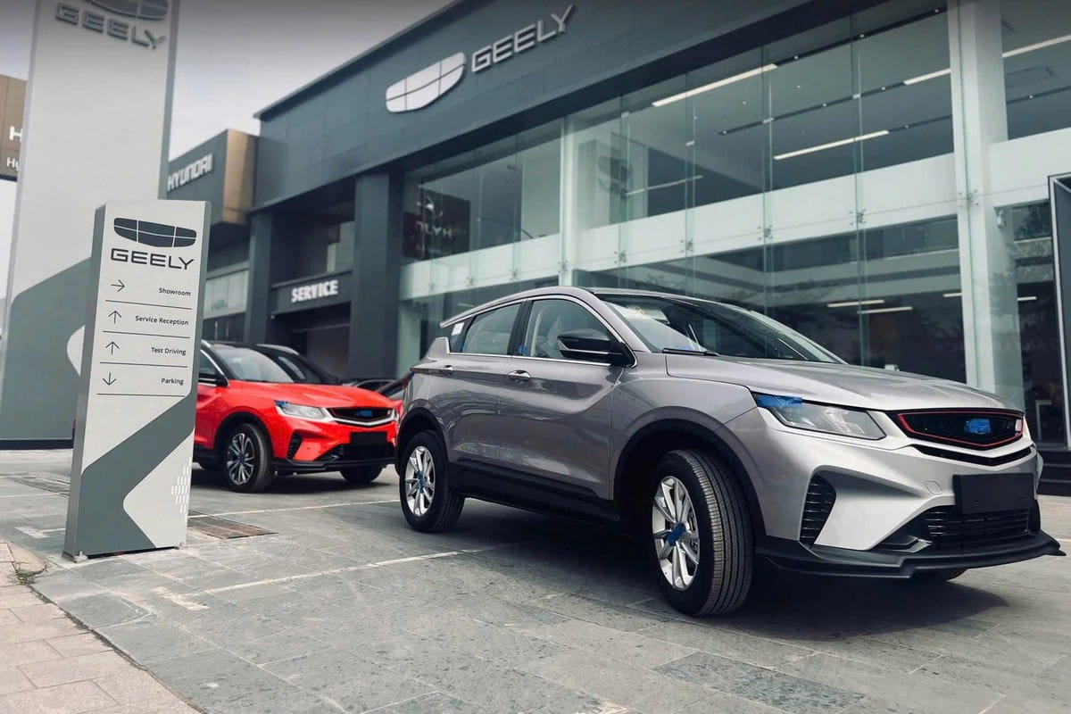 Người mệnh Thổ nên và không nên chọn xe màu gì?