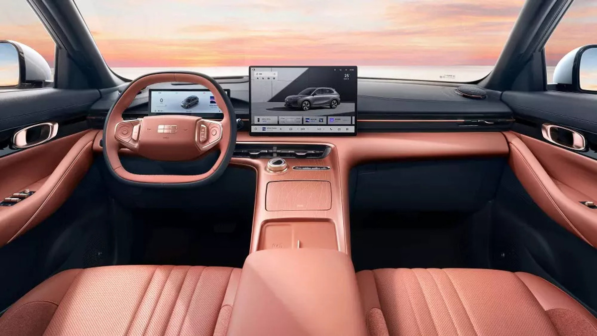 Thay đổi nội thất xe sang màu hợp mệnh để cân bằng năng lượng 