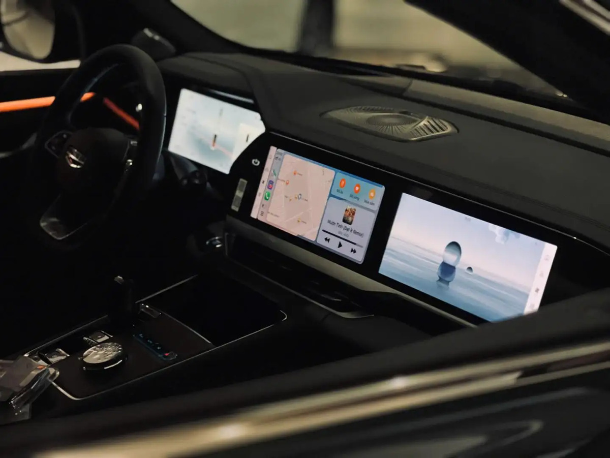 Trang bị xe Geely – Hiện đại, an toàn và tiện nghi cho người Việt 3 Công nghệ kết nối và tiện ích thông minh