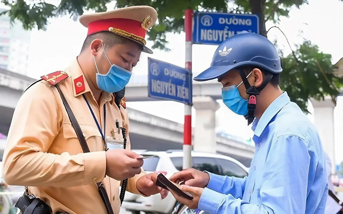 khong mang dang ky xe se bi phat nang muc phat tuy thuoc vao loai xe va tinh trang giay to Không mang đăng ký xe sẽ bị phạt nặng, mức phạt tùy thuộc vào loại xe và tình trạng giấy tờ