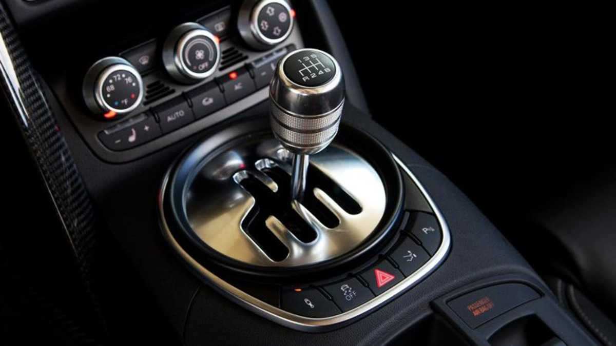 mt la ten viet tat cua manual transmission duoc hieu la xe so san so tay MT là tên viết tắt của Manual Transmission, được hiểu là xe số sàn (số tay)