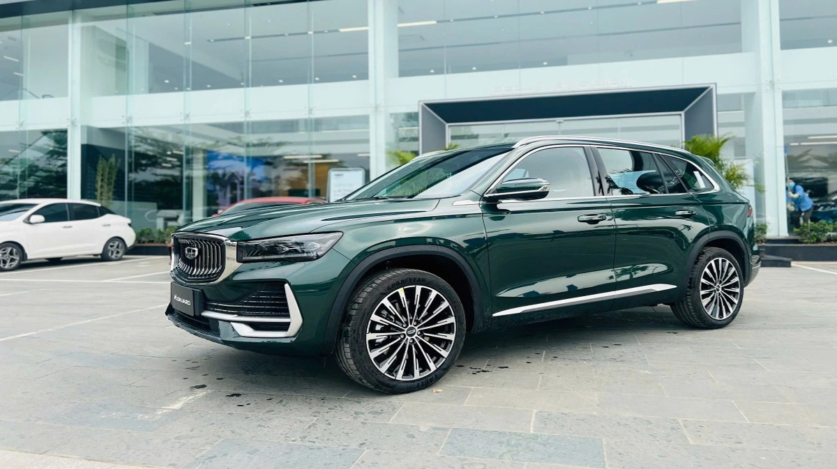 Nữ tuổi Tân Mùi 1991 nên tránh mua xe màu xanh lá cây (thuộc hành Mộc - tương khắc với Thổ)