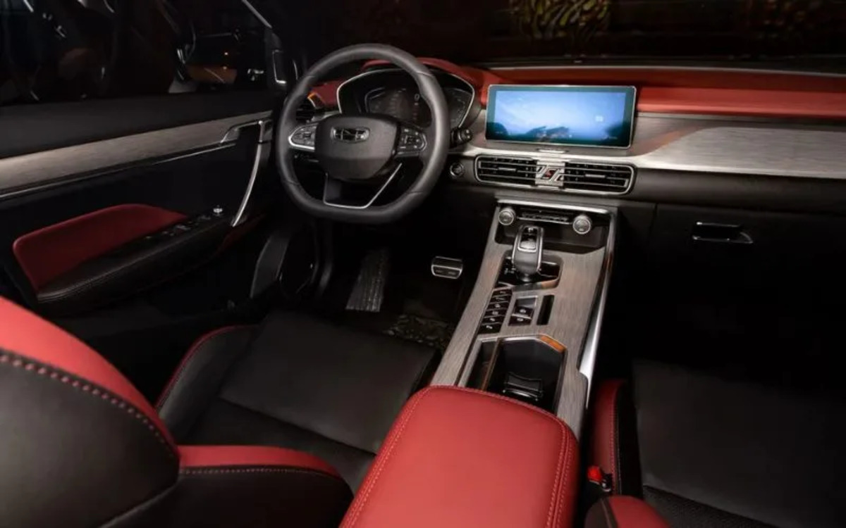 Thay đổi màu sắc nội thất bên trong xe để cân bằng năng lượng