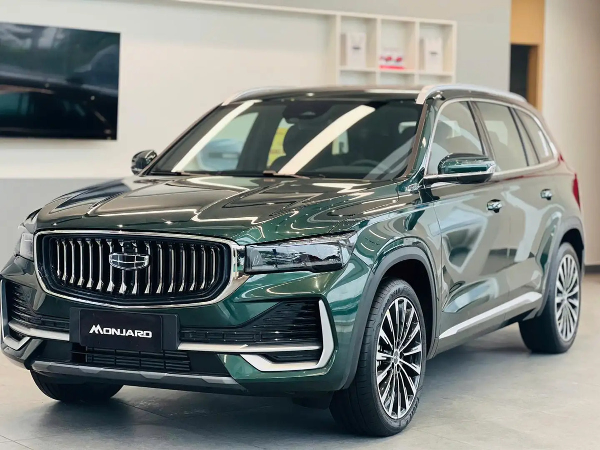 AWD trên ô tô mang ý nghĩa gì? Cách hoạt động và những ưu – nhược điểm cần biết 7 Ưu và nhược điểm của hệ thống dẫn động 4 bánh AWD